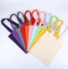 BASKISIZ RENKLİ BEZ ÇANTA